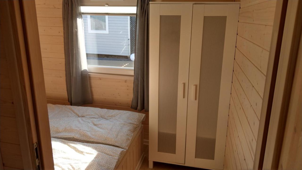 Kamien Baltyku Domki Debina  Eksteriør billede